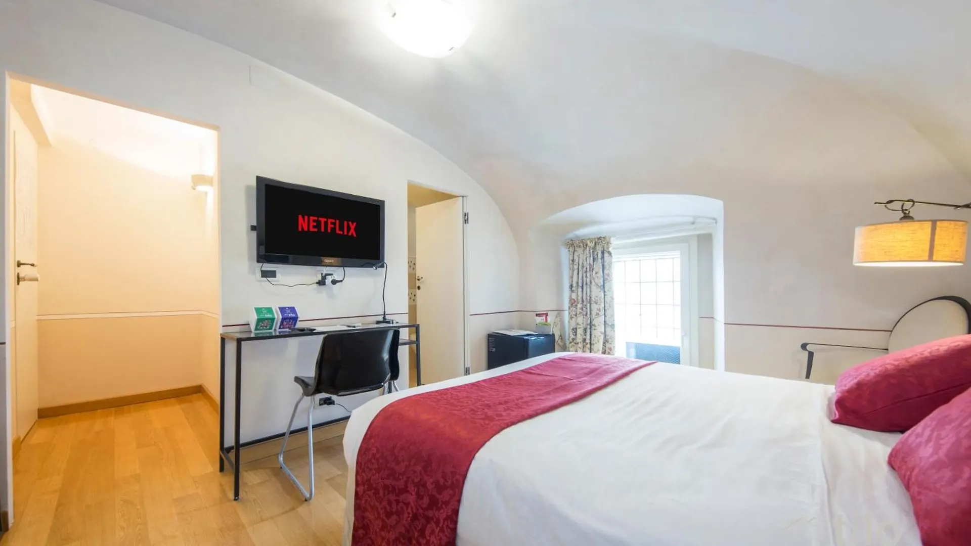 Tilo Hotel Genoa Guest house